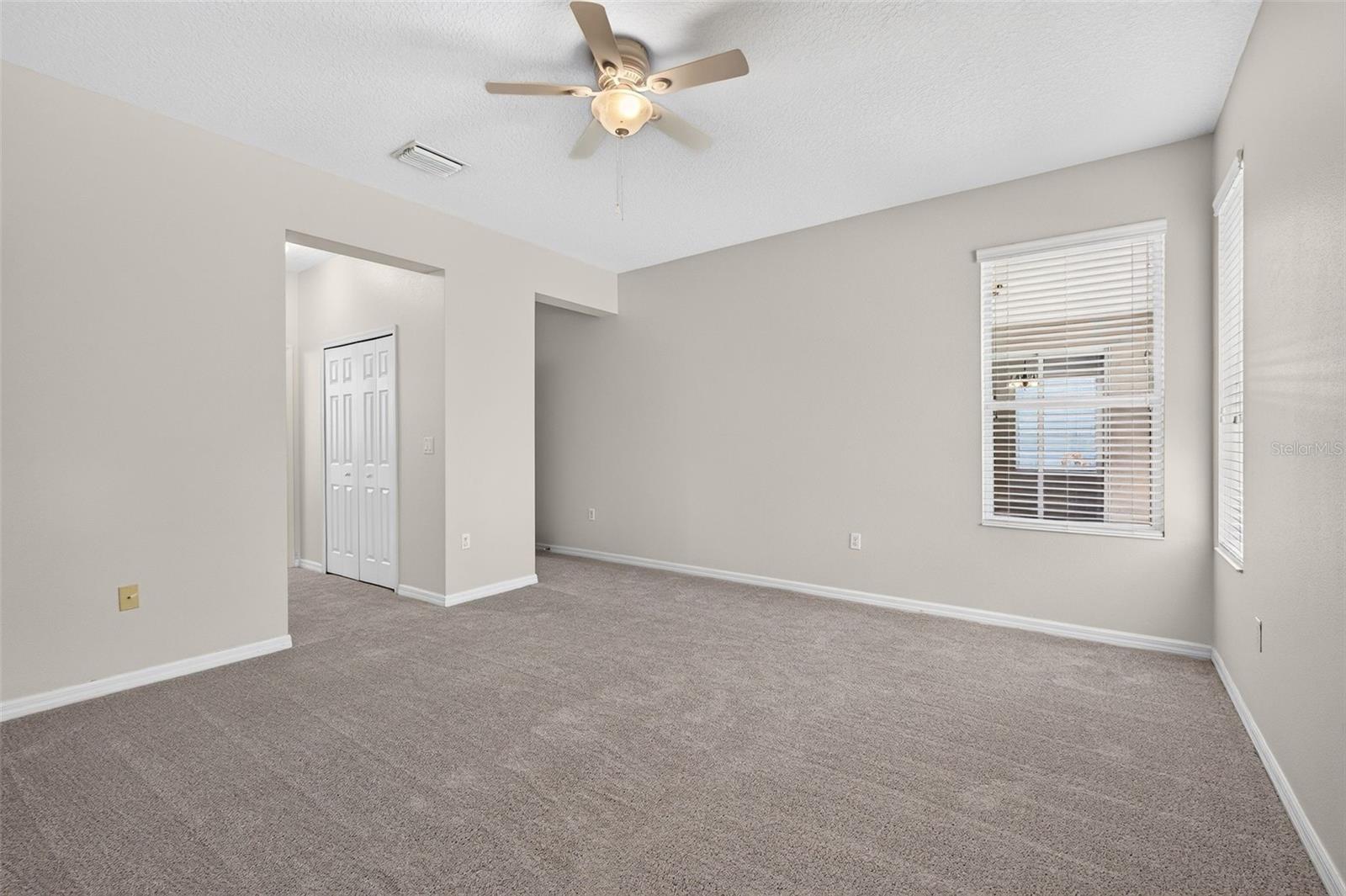 6744 45th Ter E Property Photo 37