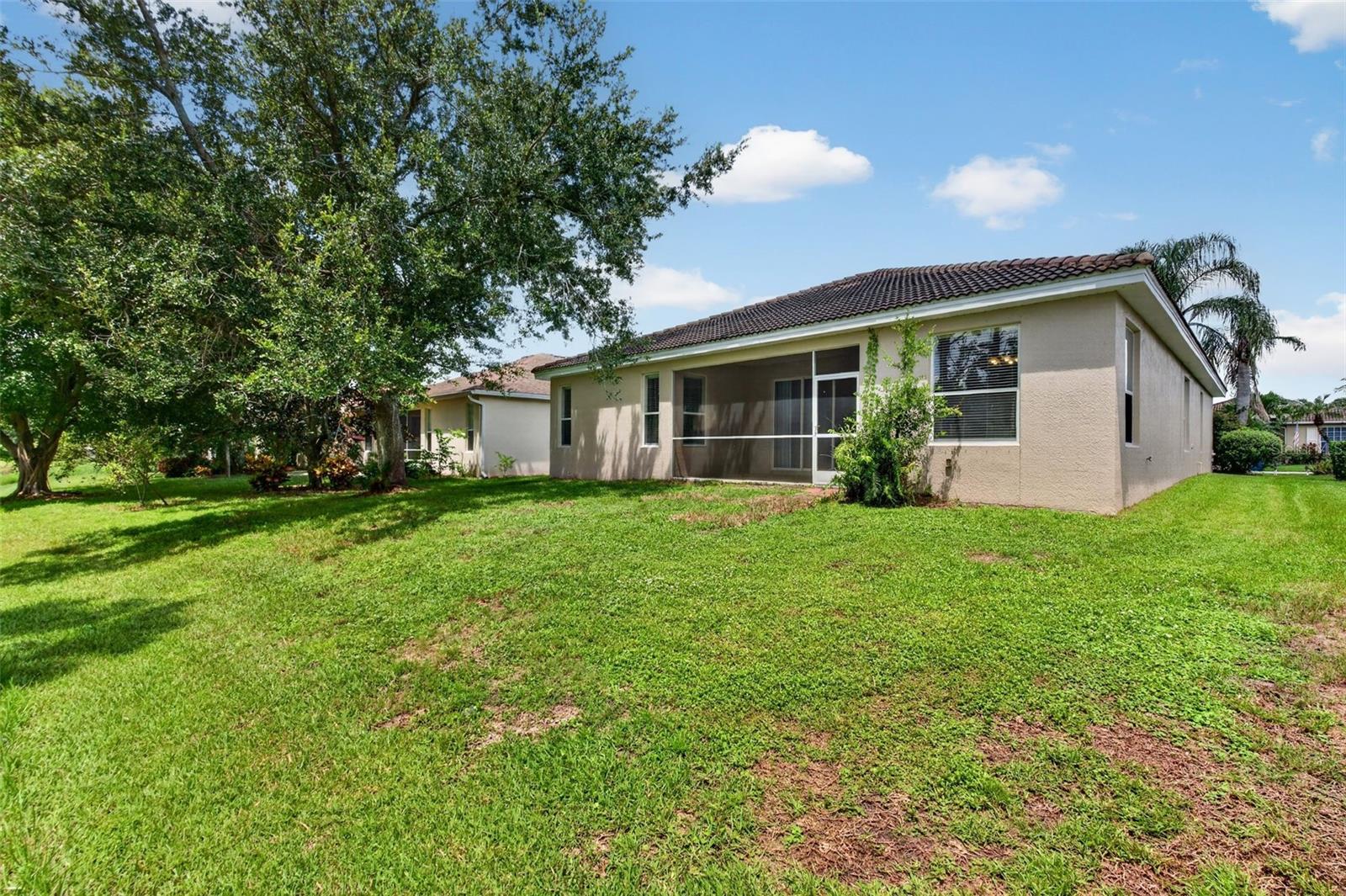 6744 45th Ter E Property Photo 39