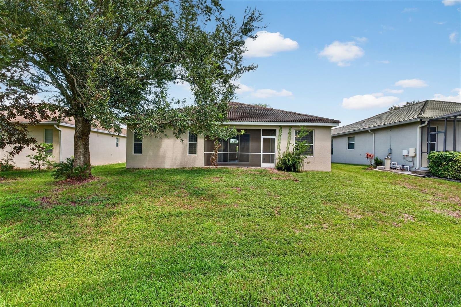 6744 45th Ter E Property Photo 40