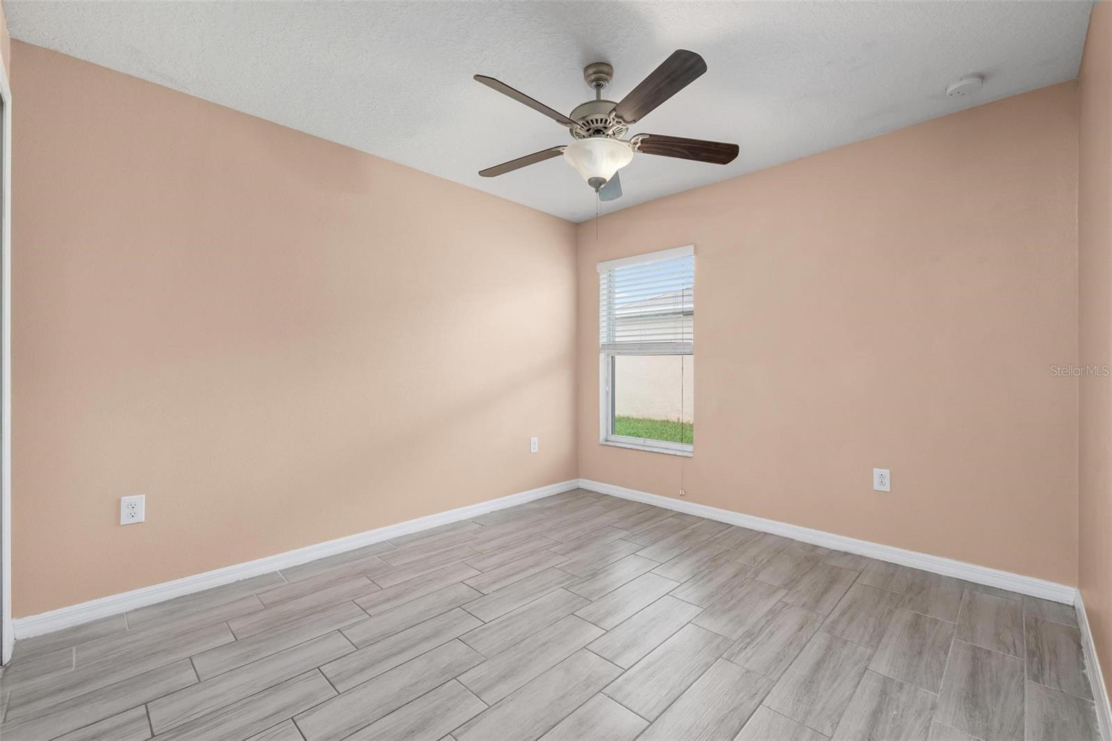 304 Cascade Bend Dr Property Photo 20