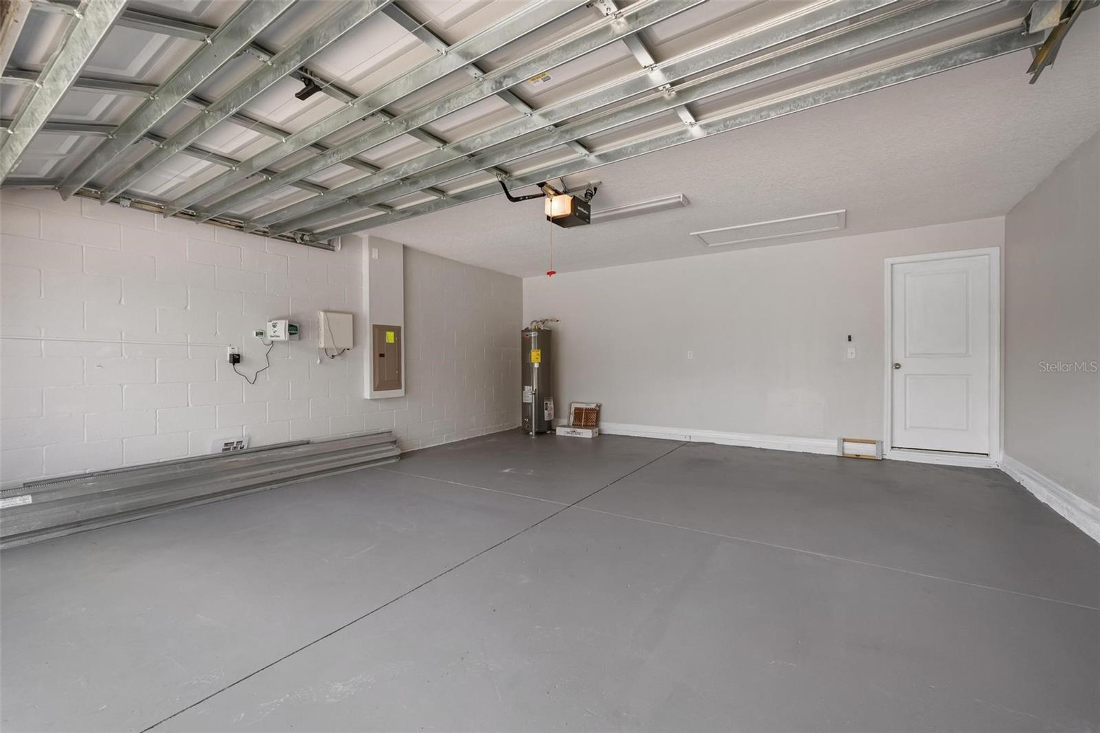 304 Cascade Bend Dr Property Photo 29