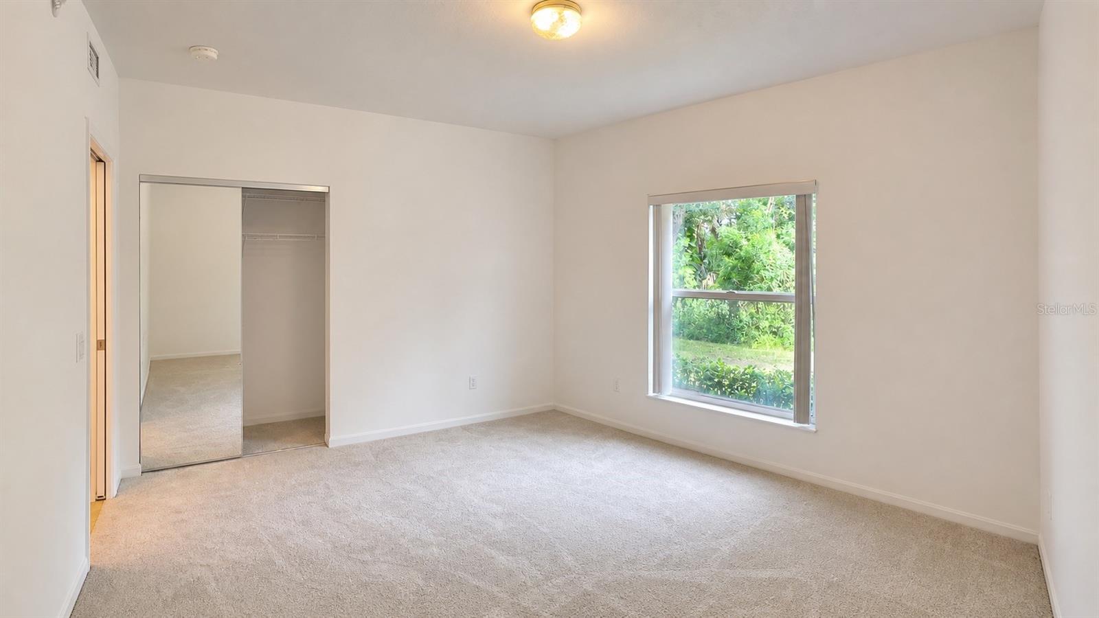 5429 Stoneybrook Ln #102 Property Photo 18