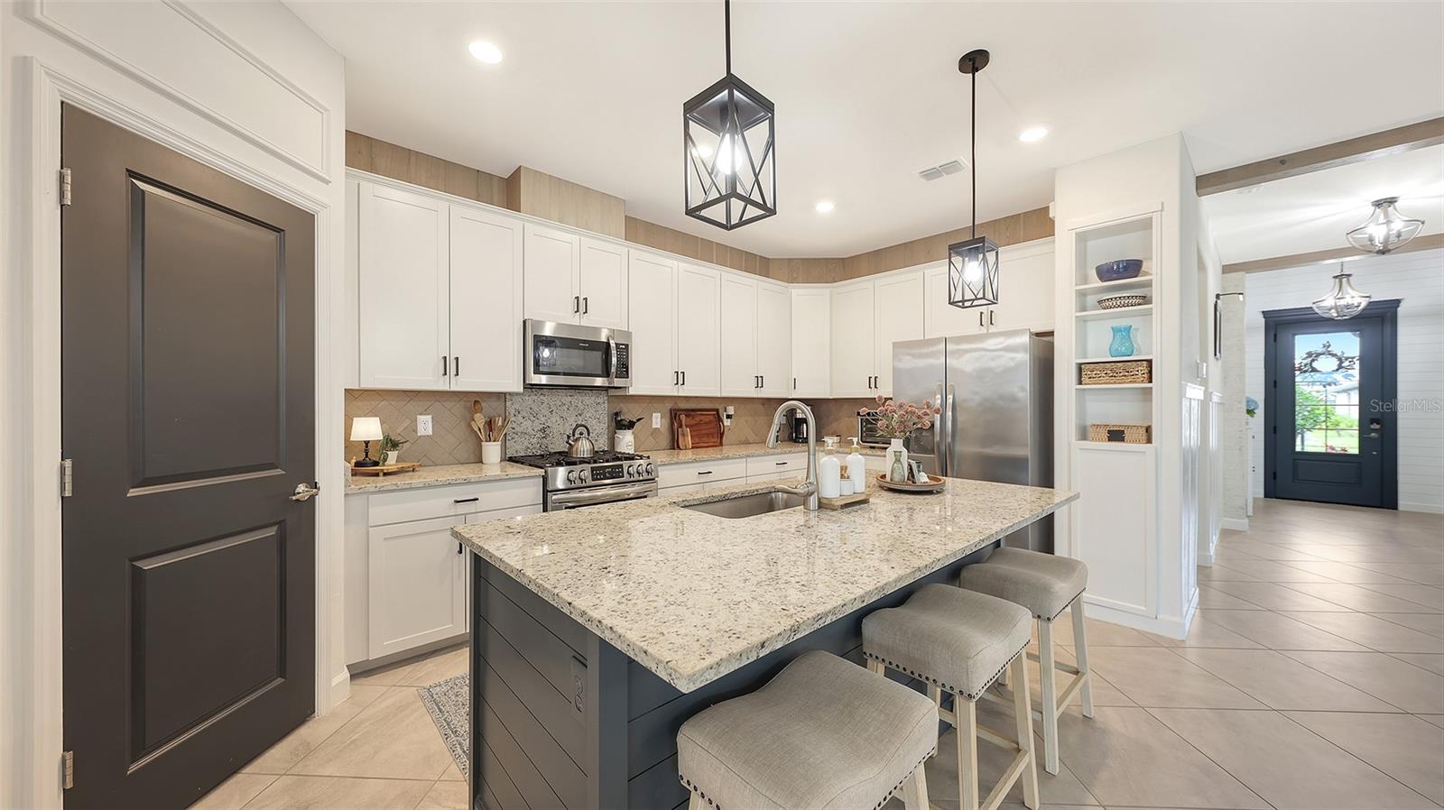 5212 Marina Basin Ct Property Photo 14