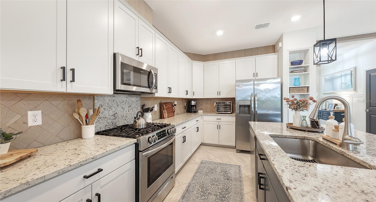 5212 Marina Basin Ct Property Photo 18