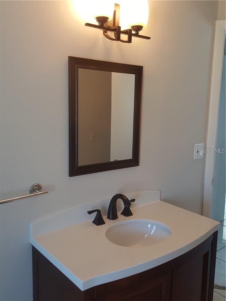 262 Manor Rd Property Photo 14