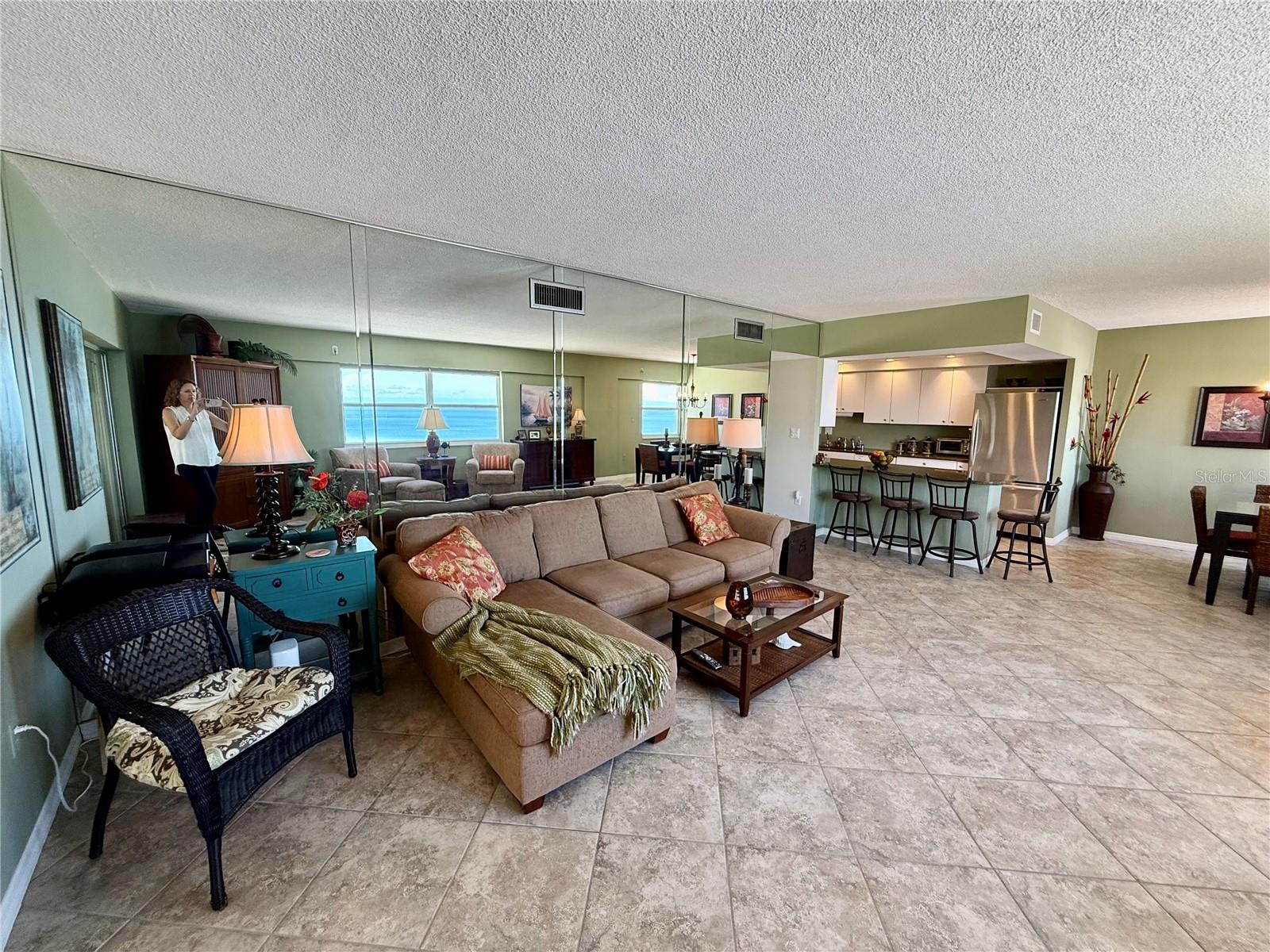 1700 Benjamin Franklin Dr #9e Property Photo 7