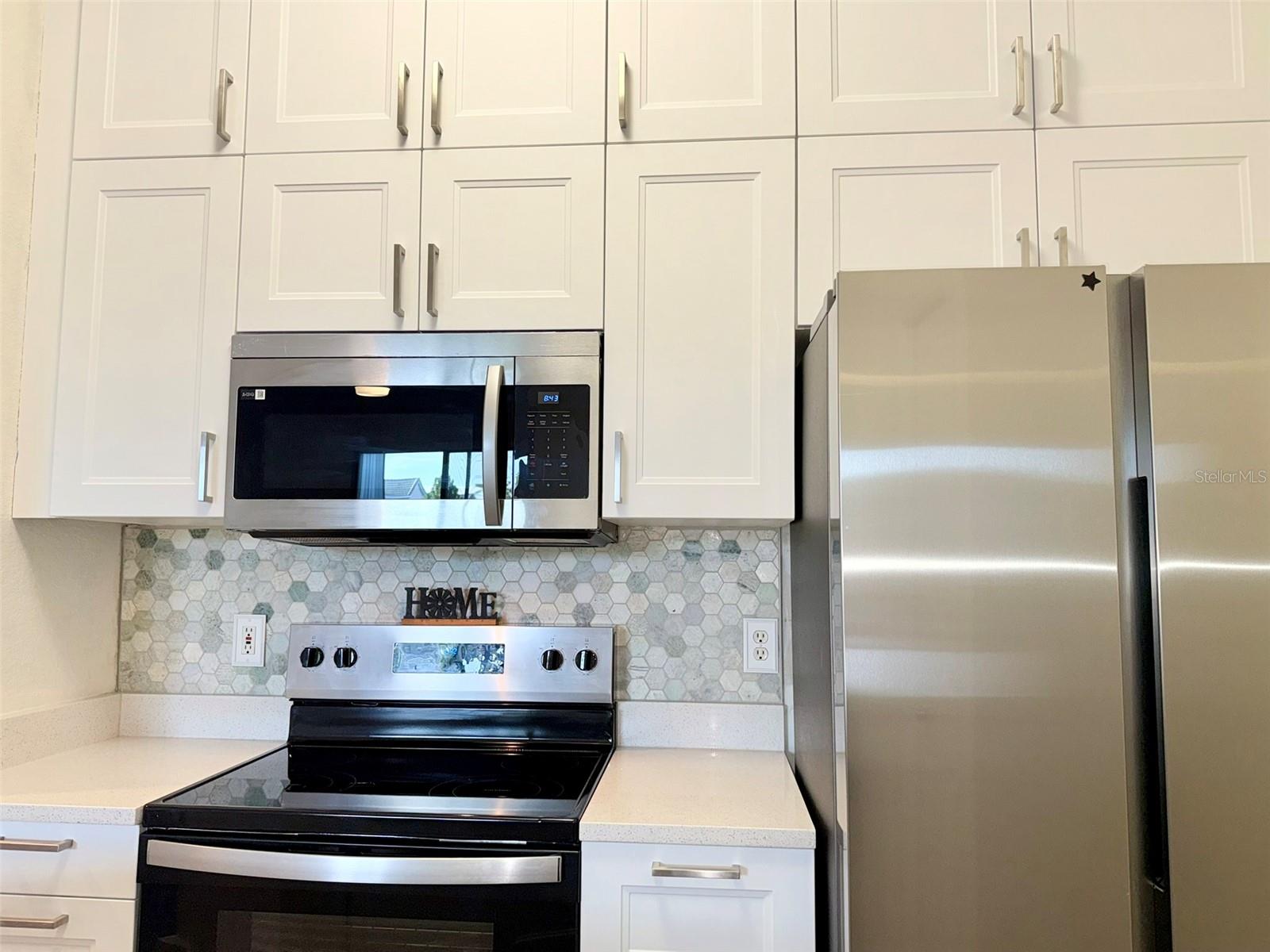 5152 Northridge Rd #302 Property Photo 11