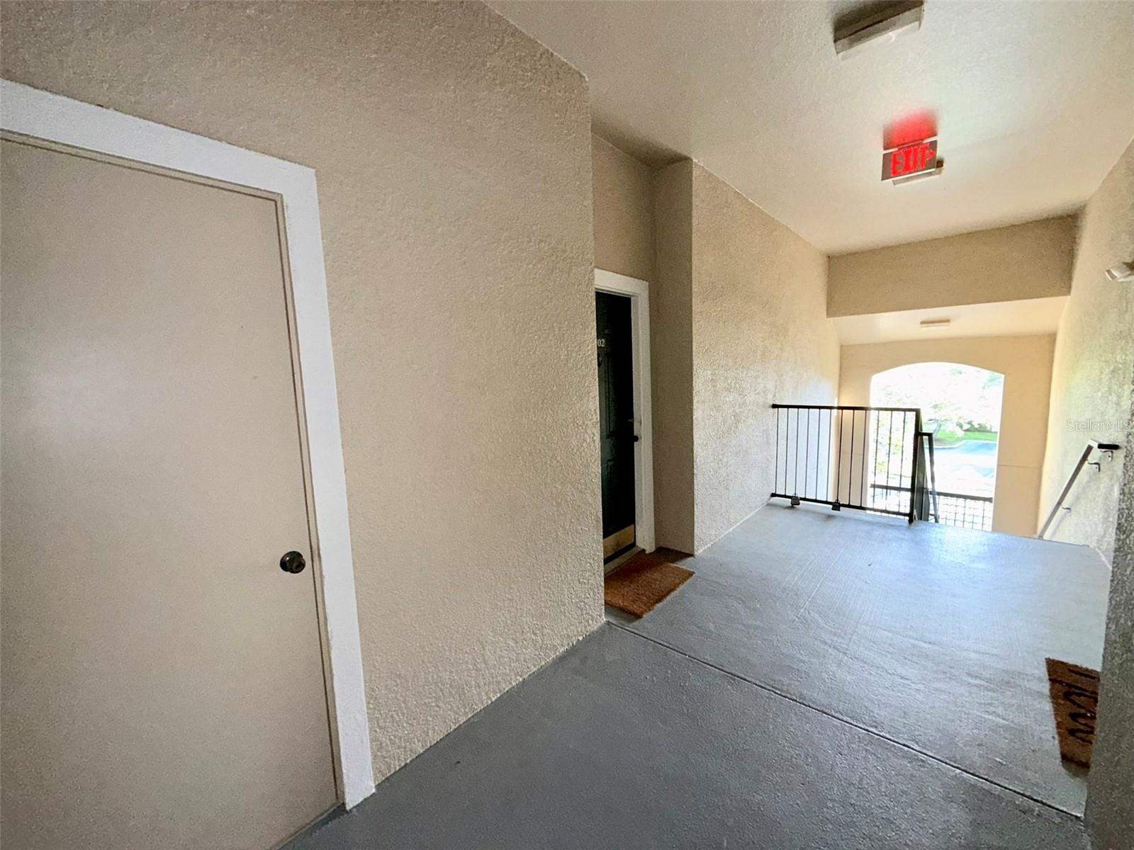 5152 Northridge Rd #302 Property Photo 28