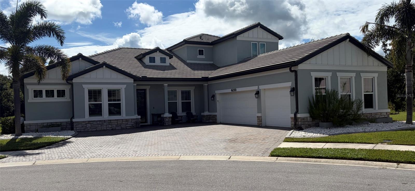 6233 RIVO LAKES BLVD
