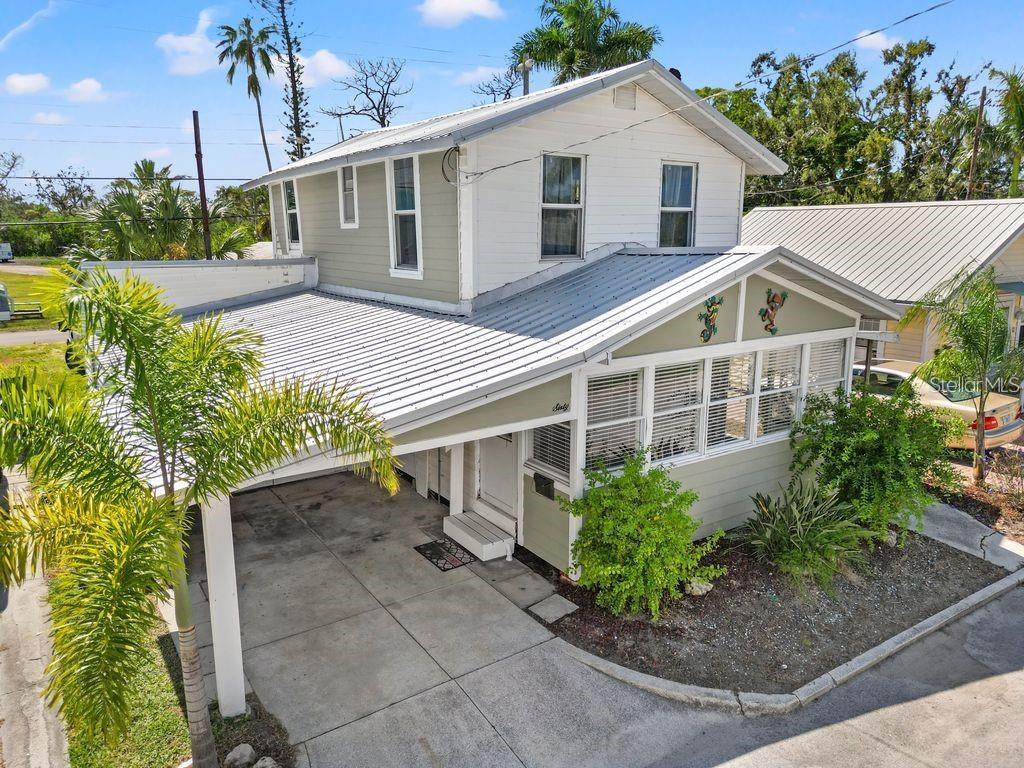60 BRADEN CASTLE DR Property Photo 1