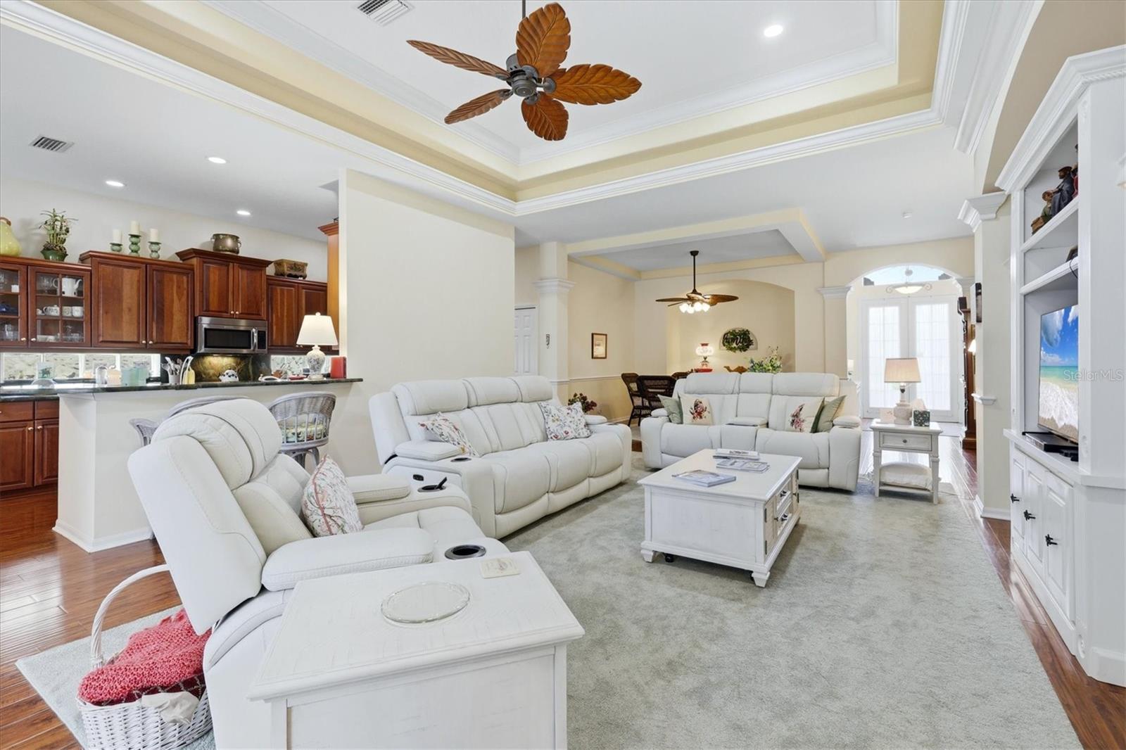 4132 Brookpointe Ct Property Photo 8