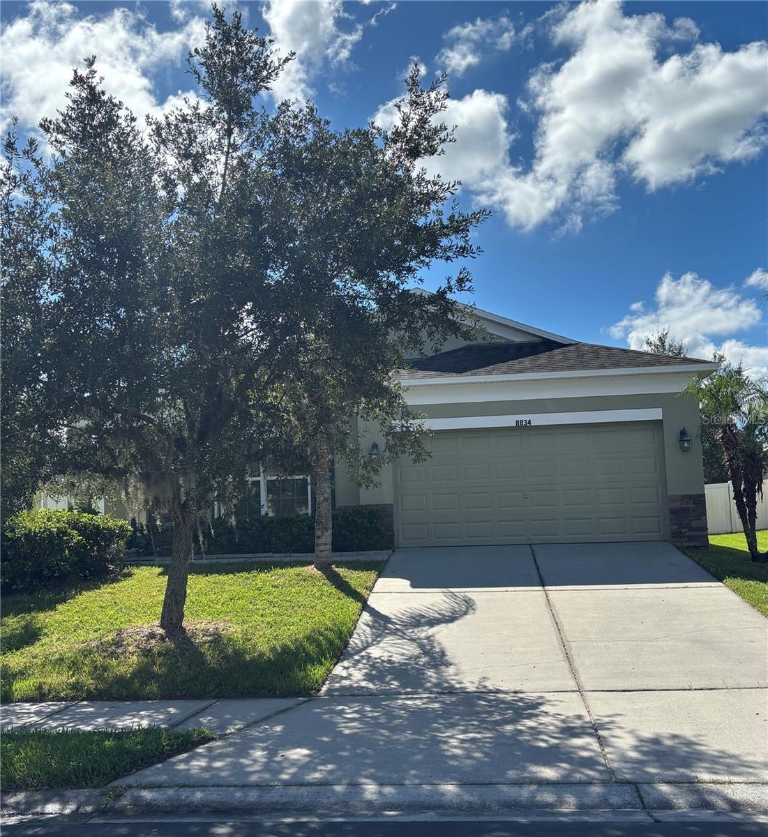 8834 39th Street Cir E Property Photo 1