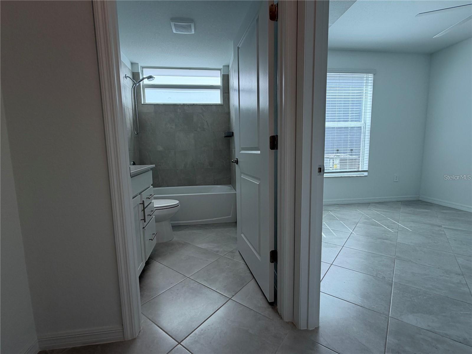 19015 Scallop Loop #101 Property Photo 30