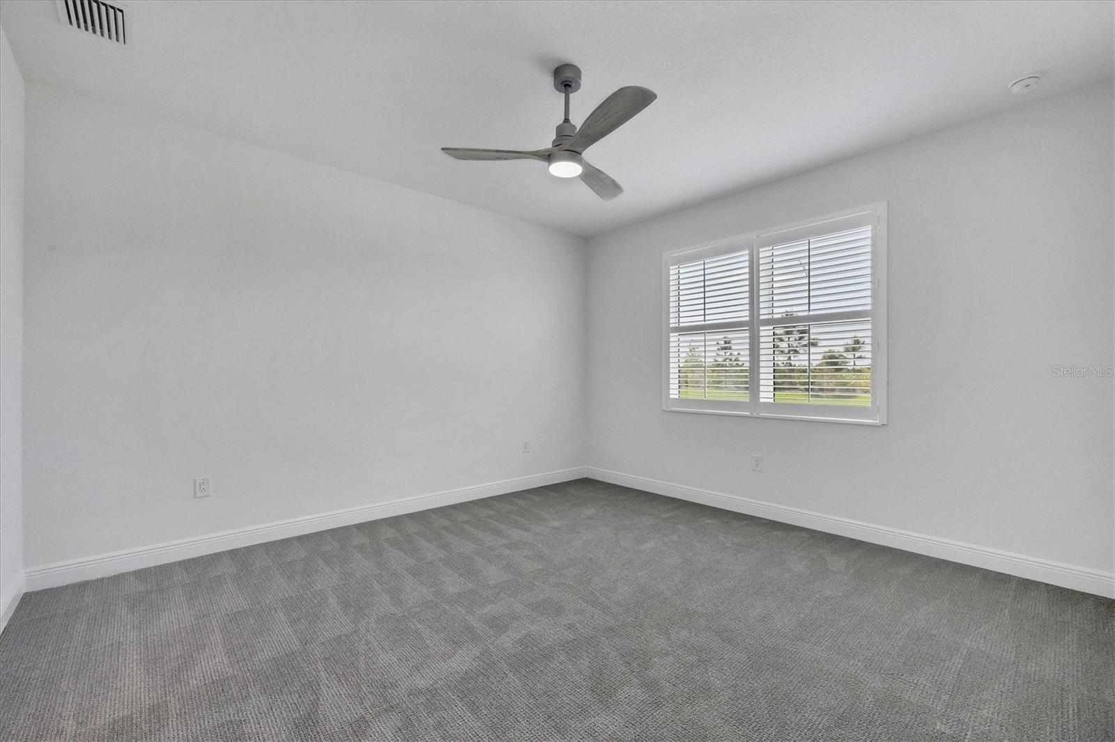 8177 Sternway Rd Property Photo 15