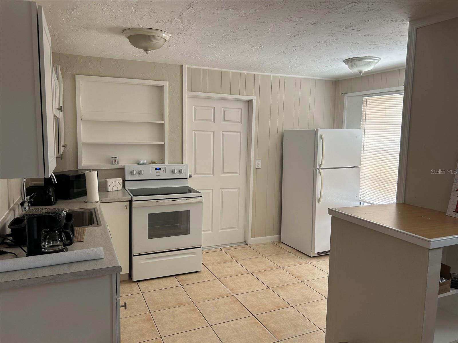 5610 18th Ave Property Photo 5