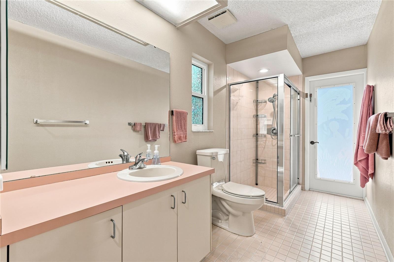 679 Litchfield Ln Property Photo 38