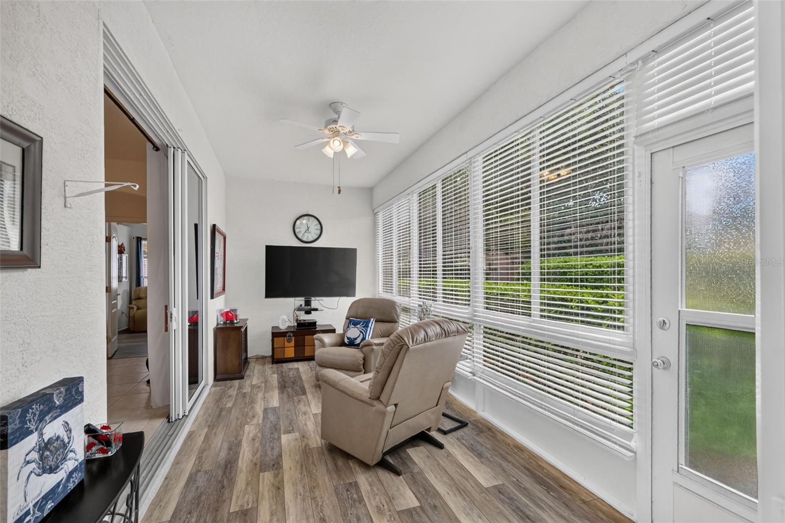 4167 Newland St Property Photo 12