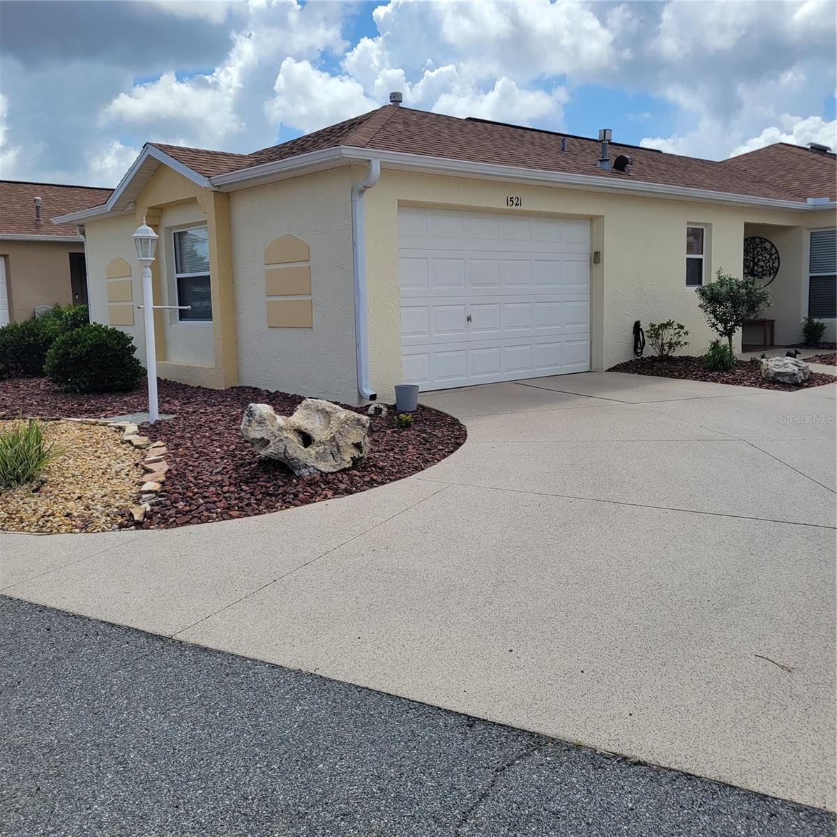 1521 TRENTON LN Property Photo 1