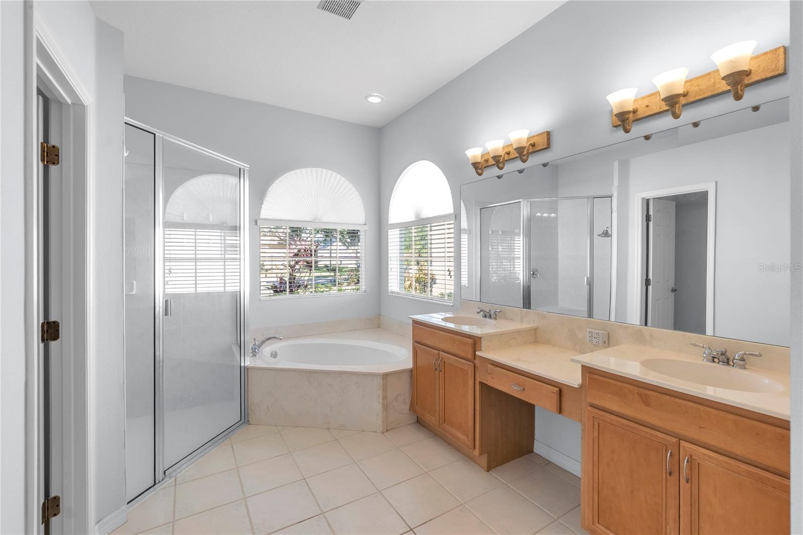 2927 122nd Pl E Property Photo 17