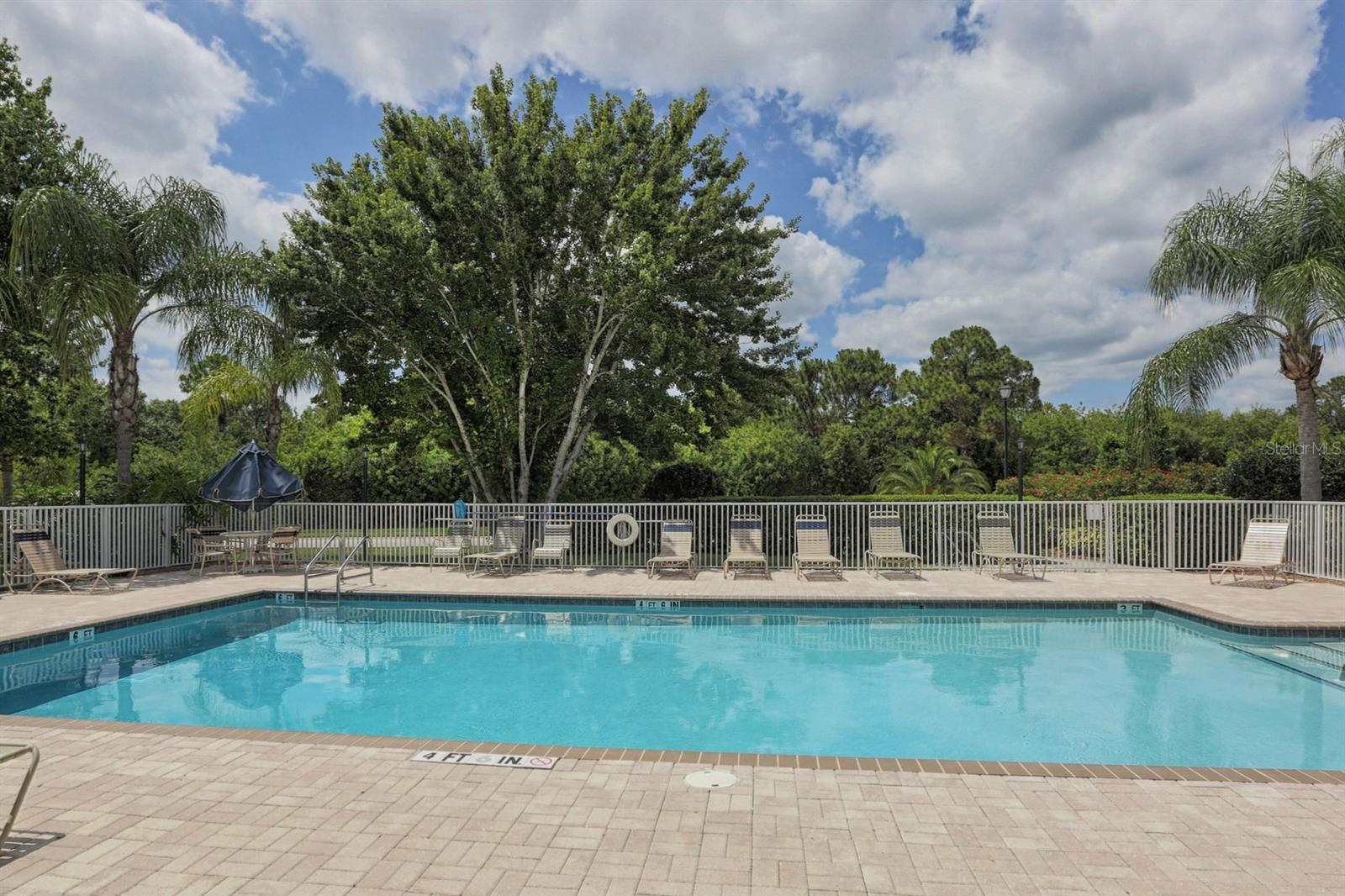 107 Woodbridge Dr #202 Property Photo 25