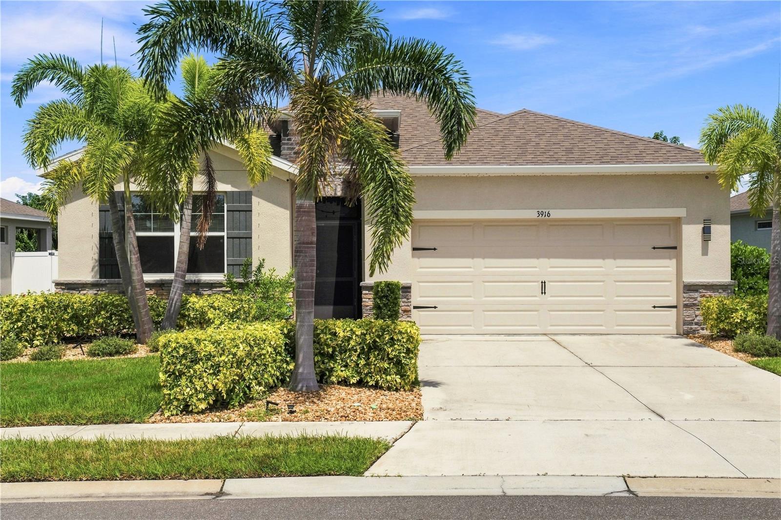 3916 Mossy Limb Ct Property Photo 1