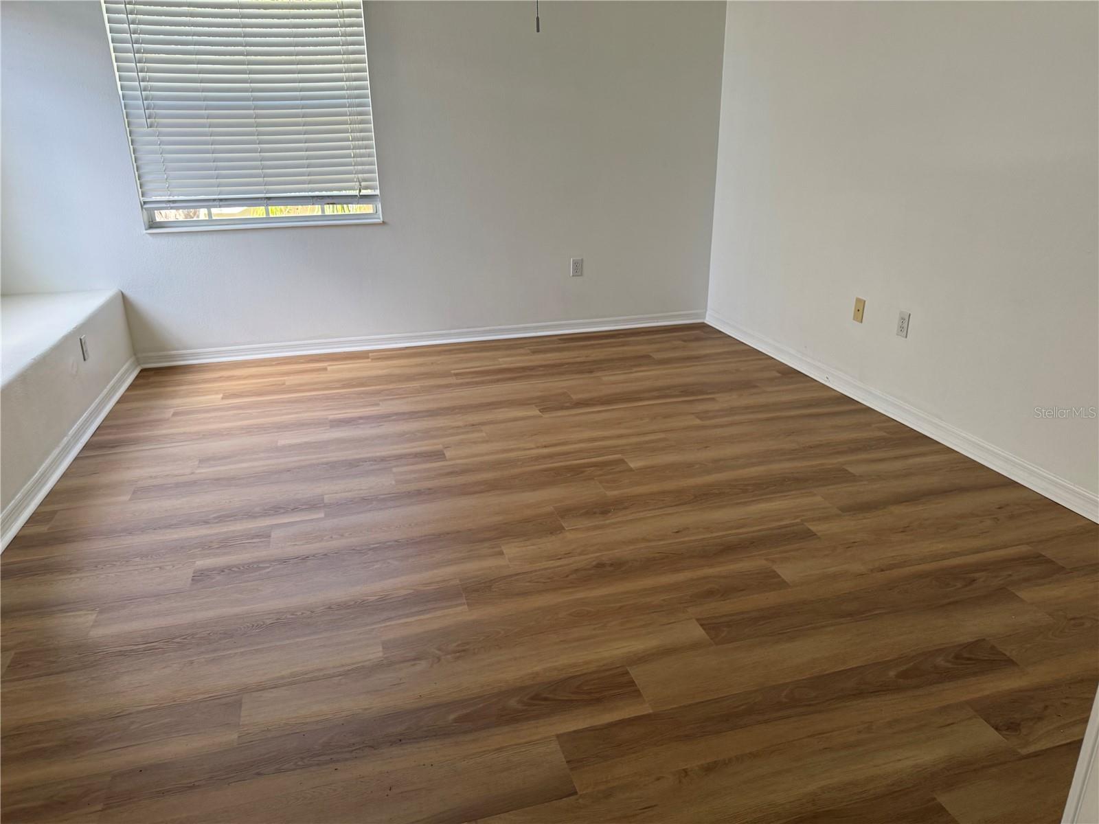 6952 Prosperity Cir #408 Property Photo 26
