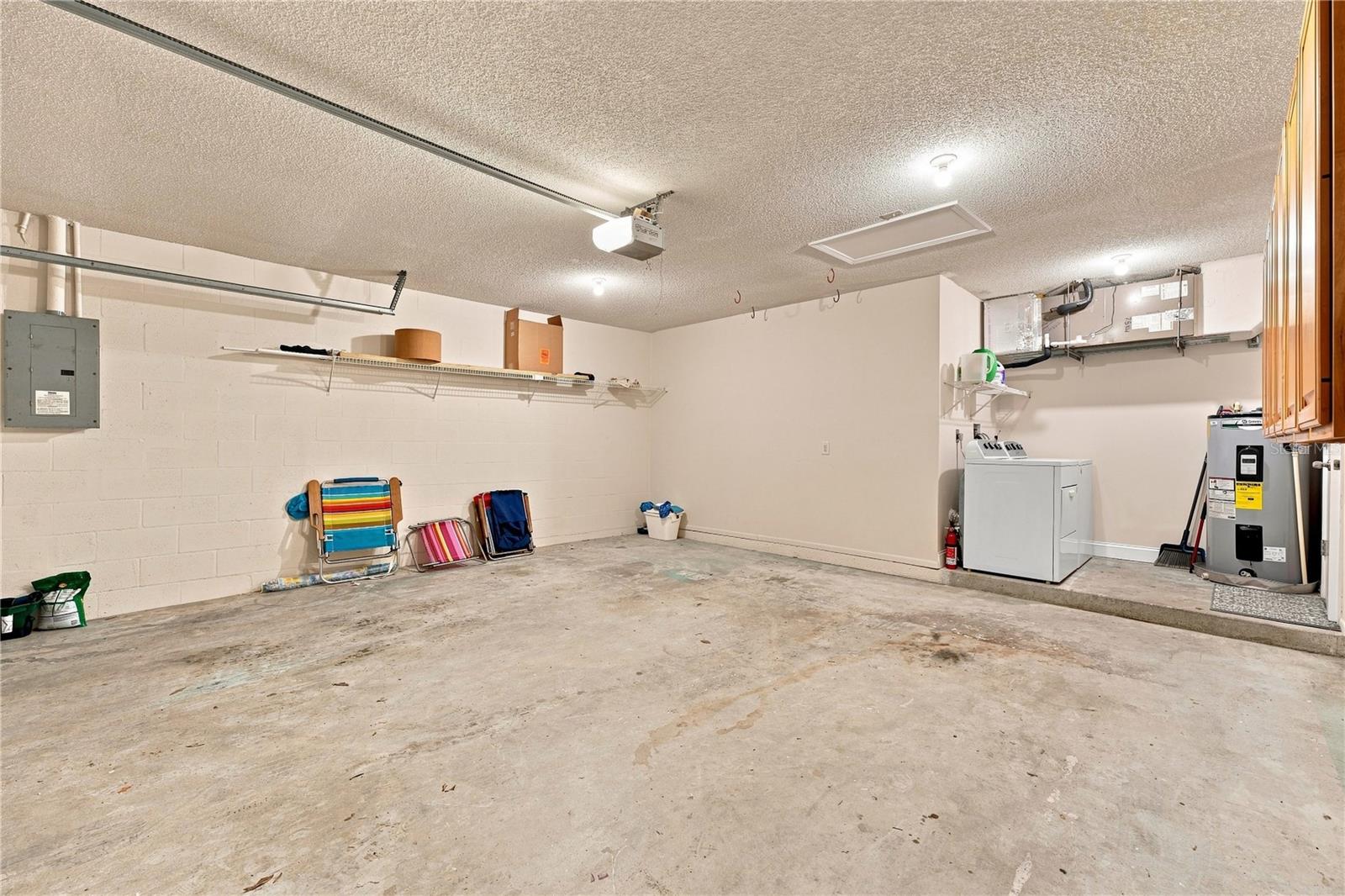 2060 6th St Property Photo 27