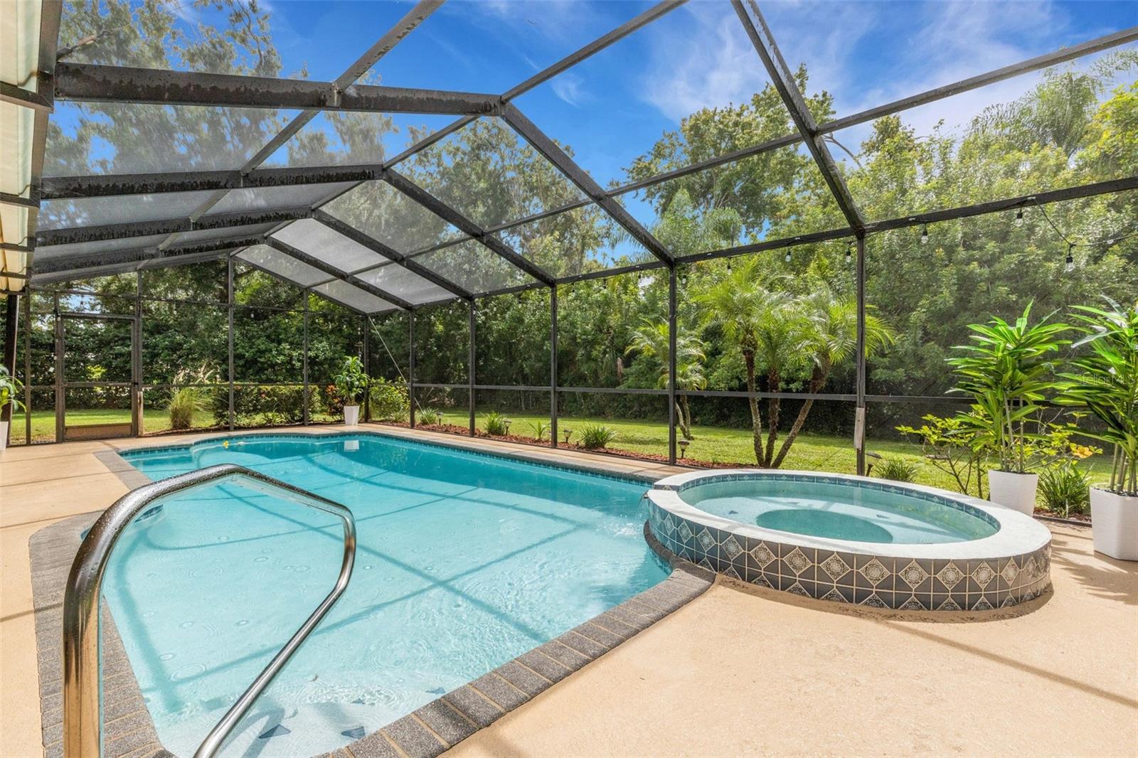 6104 Nicole Dr Property Photo 45