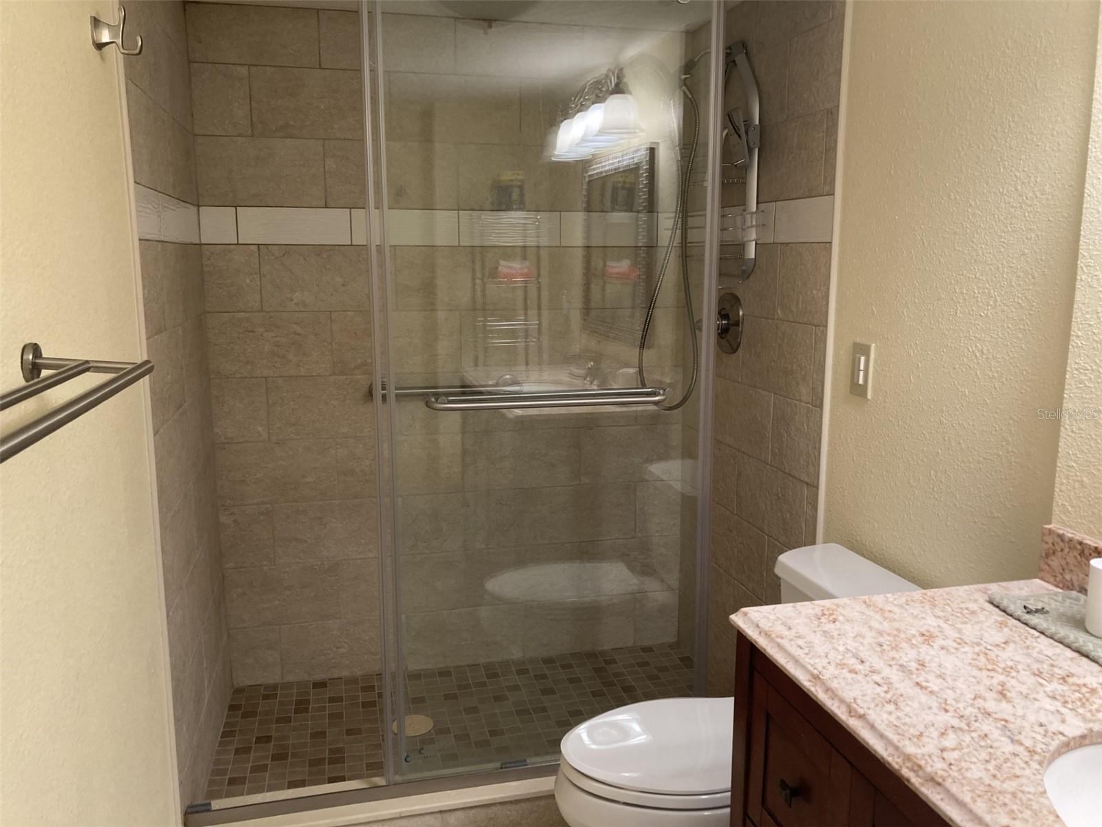 6114 43rd St W #101e Property Photo 20