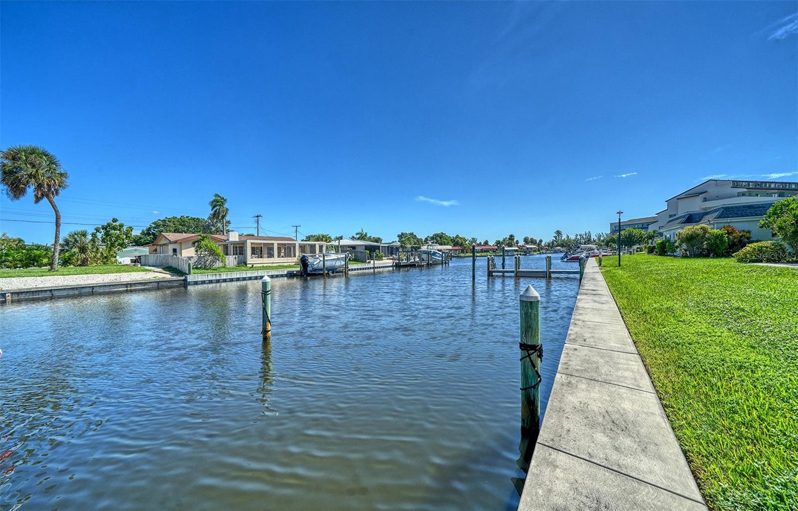9819 Hernando Ct #29-a Property Photo 30