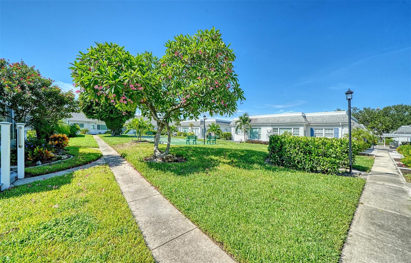 9819 Hernando Ct #29-a Property Photo 33