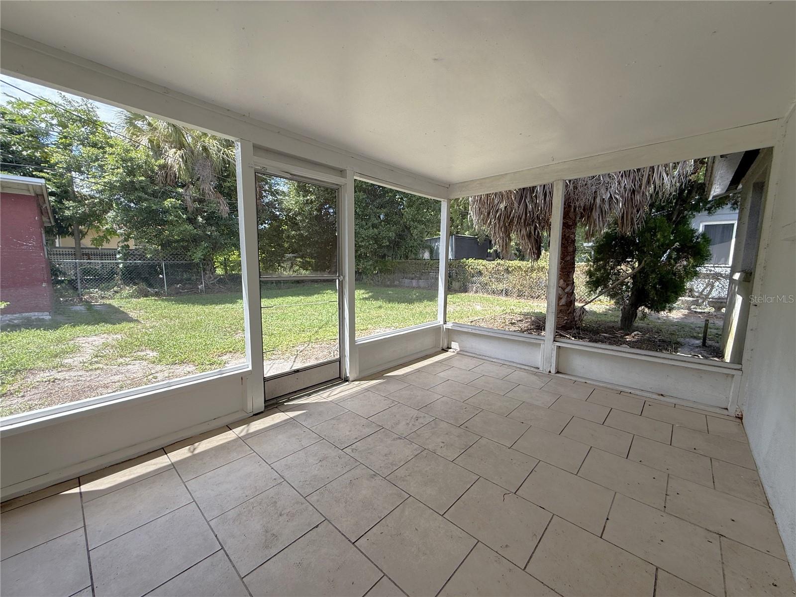 536 Briarwood Rd Property Photo 12