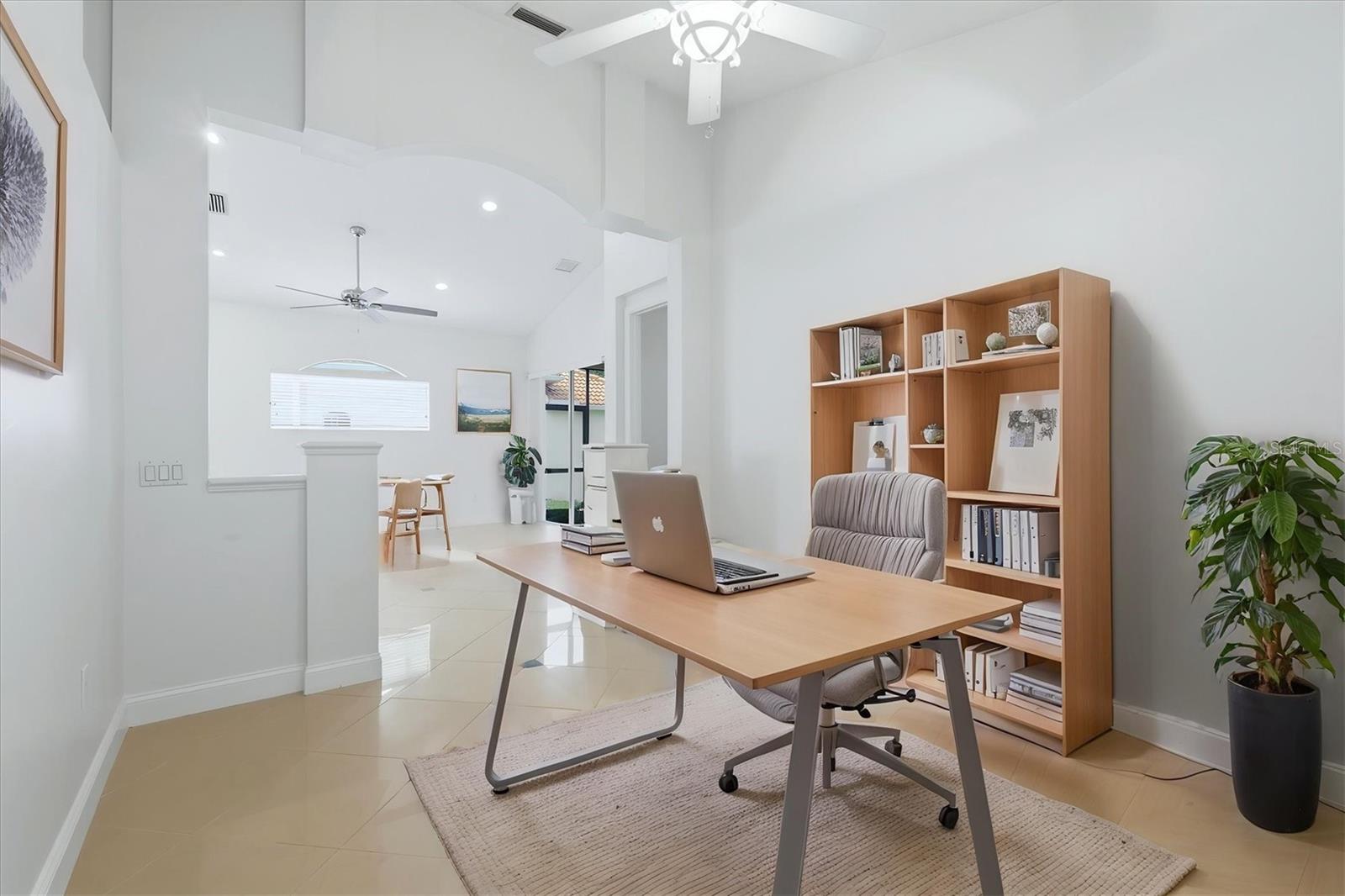 7519 Birds Eye Ter Property Photo 10