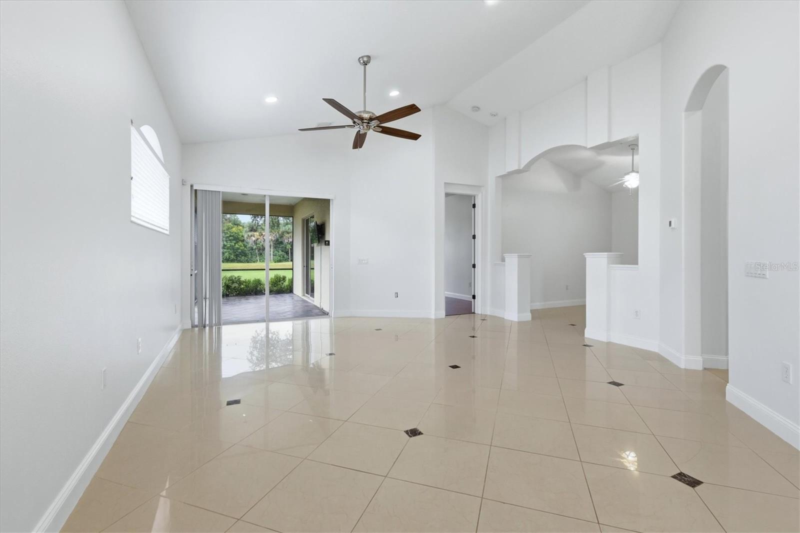 7519 Birds Eye Ter Property Photo 25