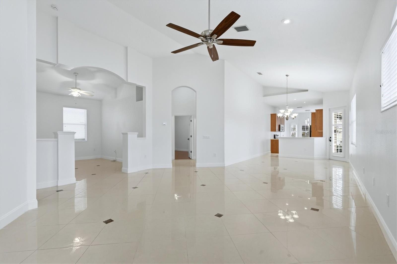 7519 Birds Eye Ter Property Photo 26