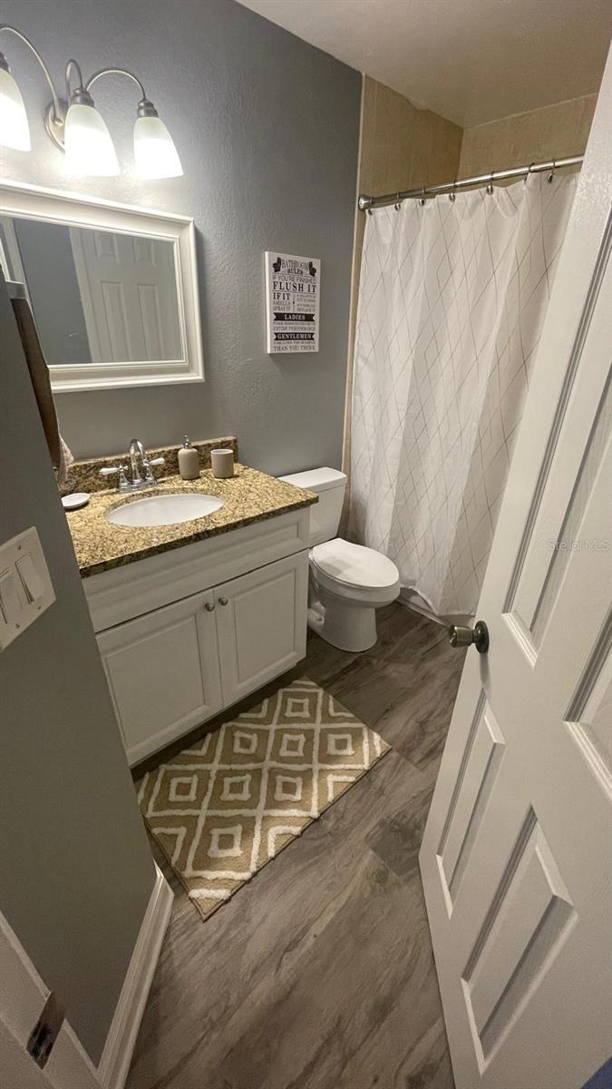 629 Dory Ln #204 Property Photo 16