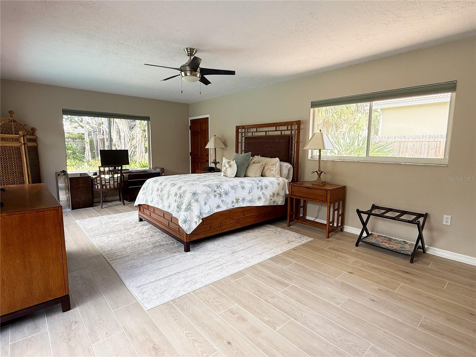 5541 Cape Aqua Dr Property Photo 31