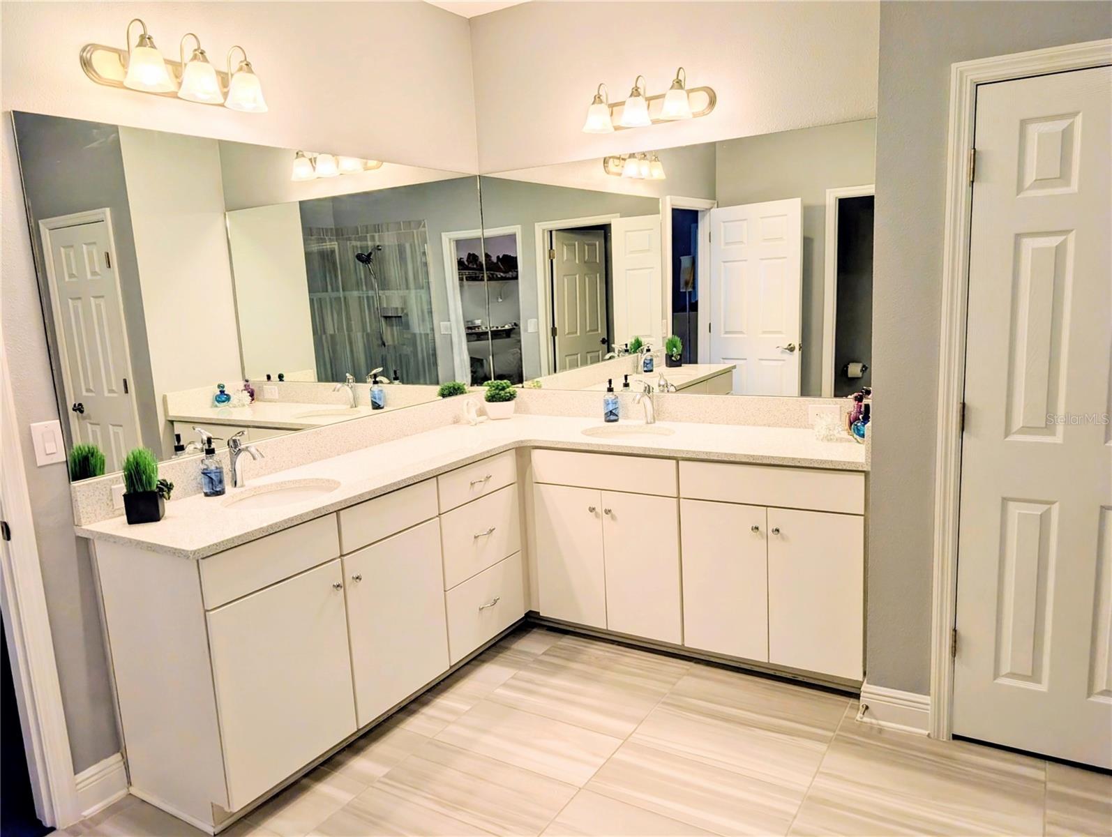 4844 Antrim Dr Property Photo 15
