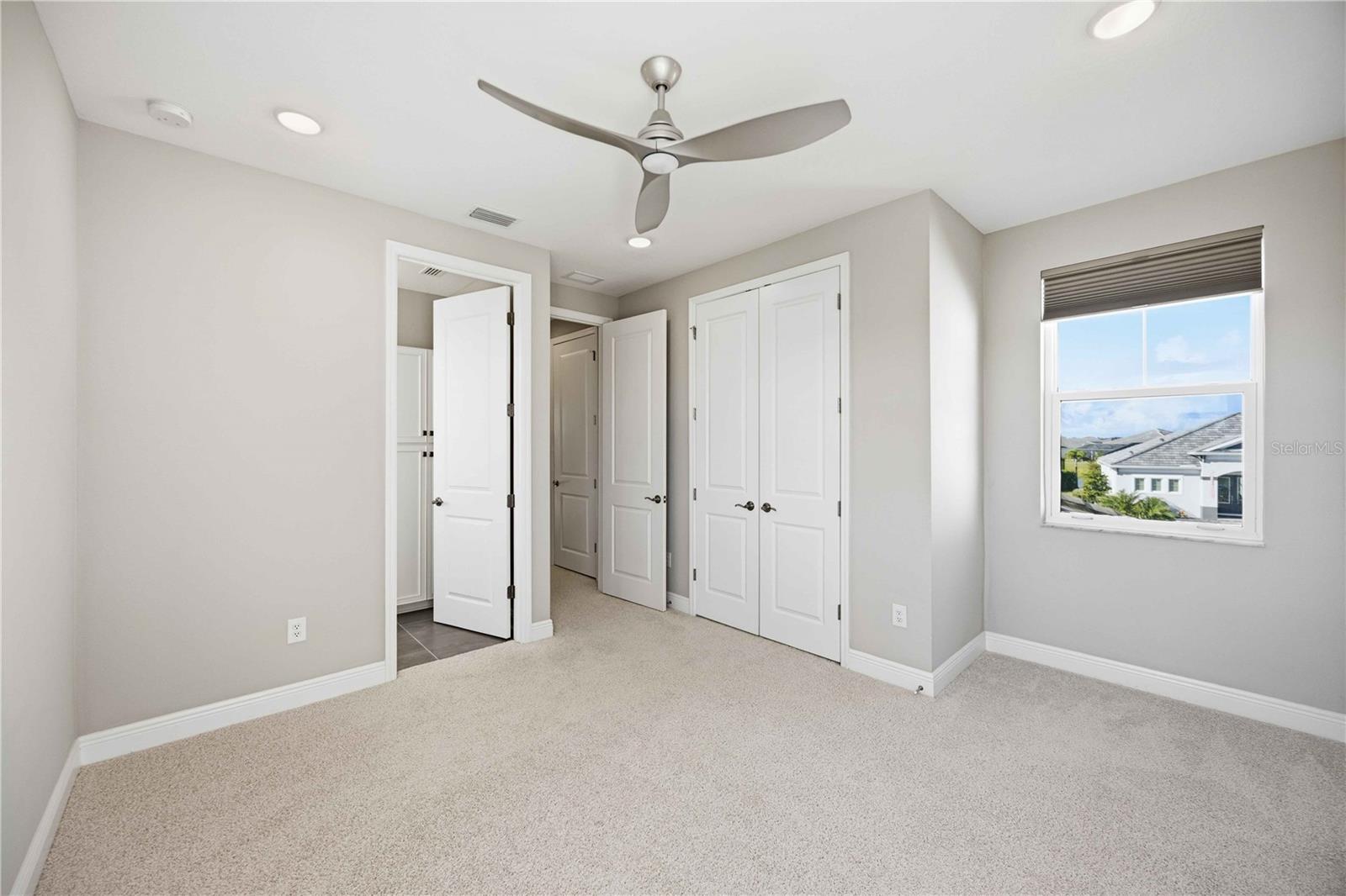 4745 Antrim Dr Property Photo 20