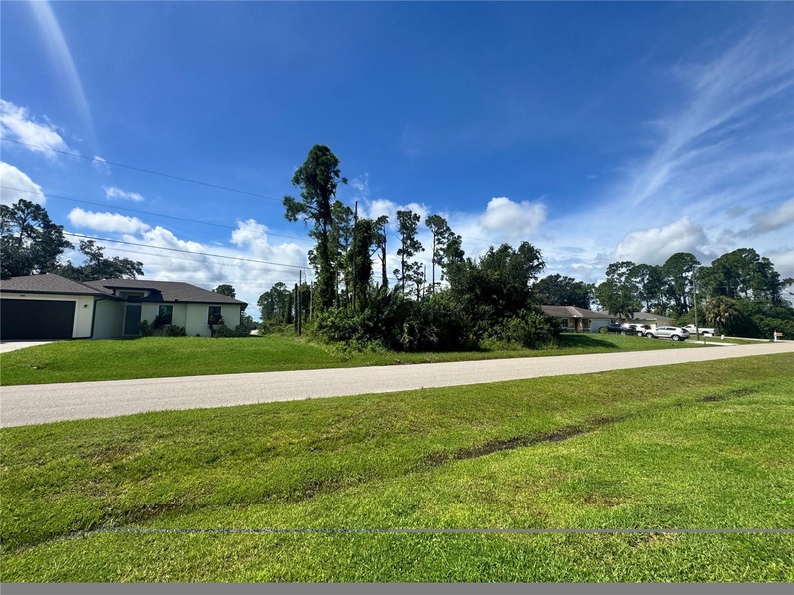 Amnesty Dr Property Photo 3