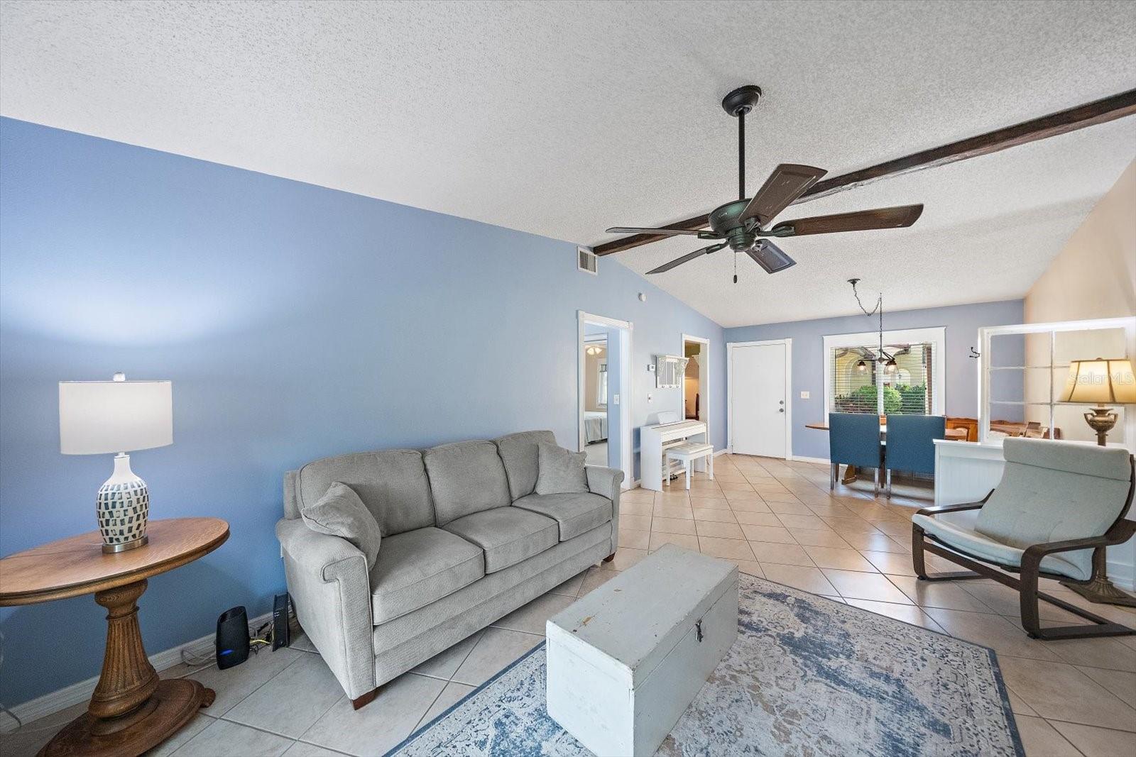 1205 56th St W Property Photo 2