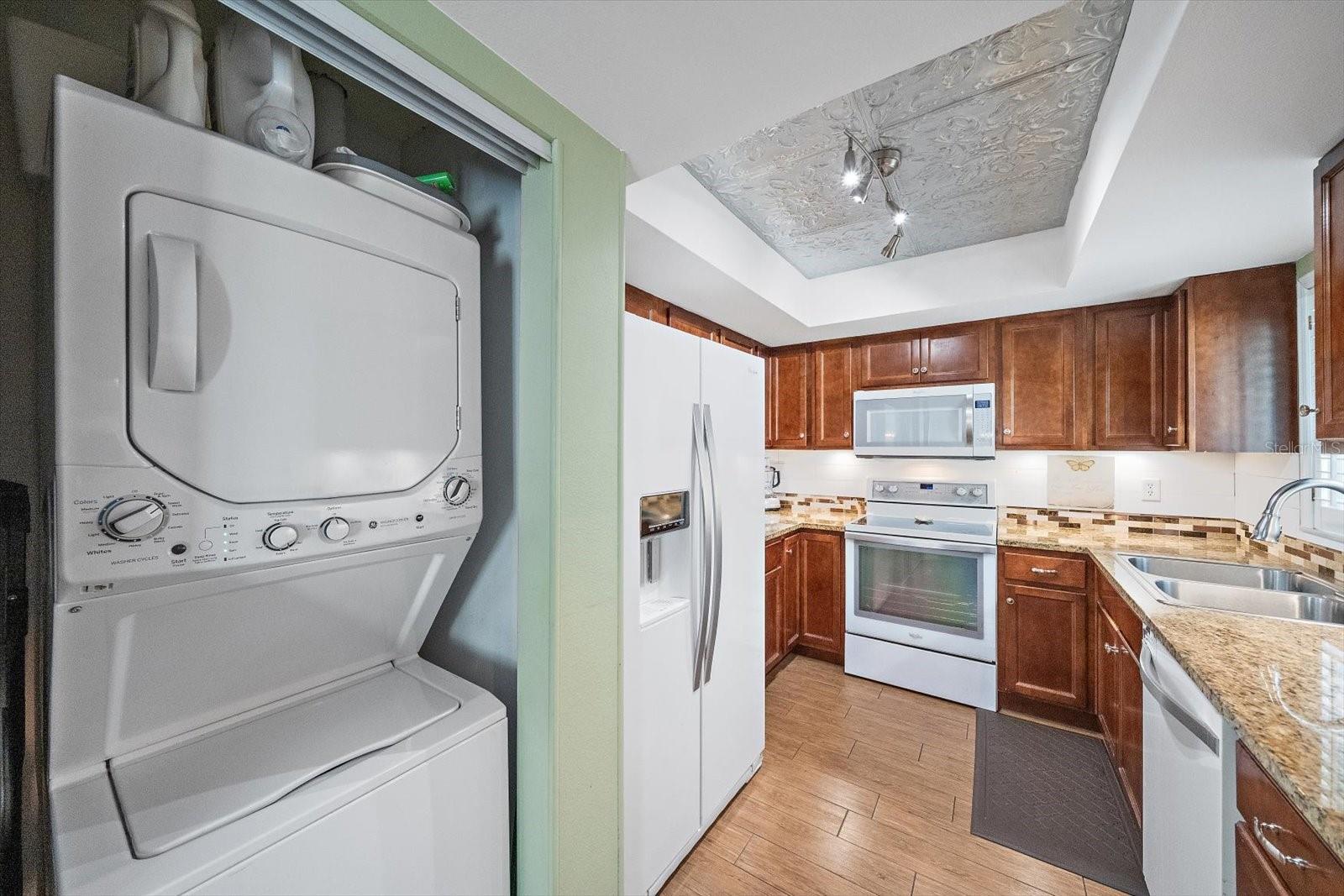 1205 56th St W Property Photo 7