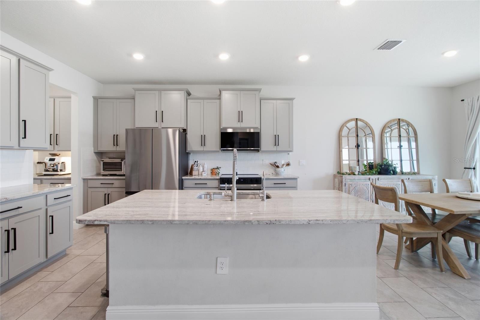 17656 Cantarina Cv Property Photo 9