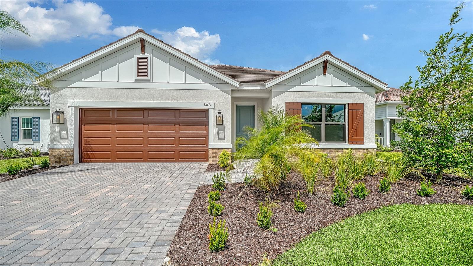 8071 ANTHIRIUM LOOP Property Photo 1