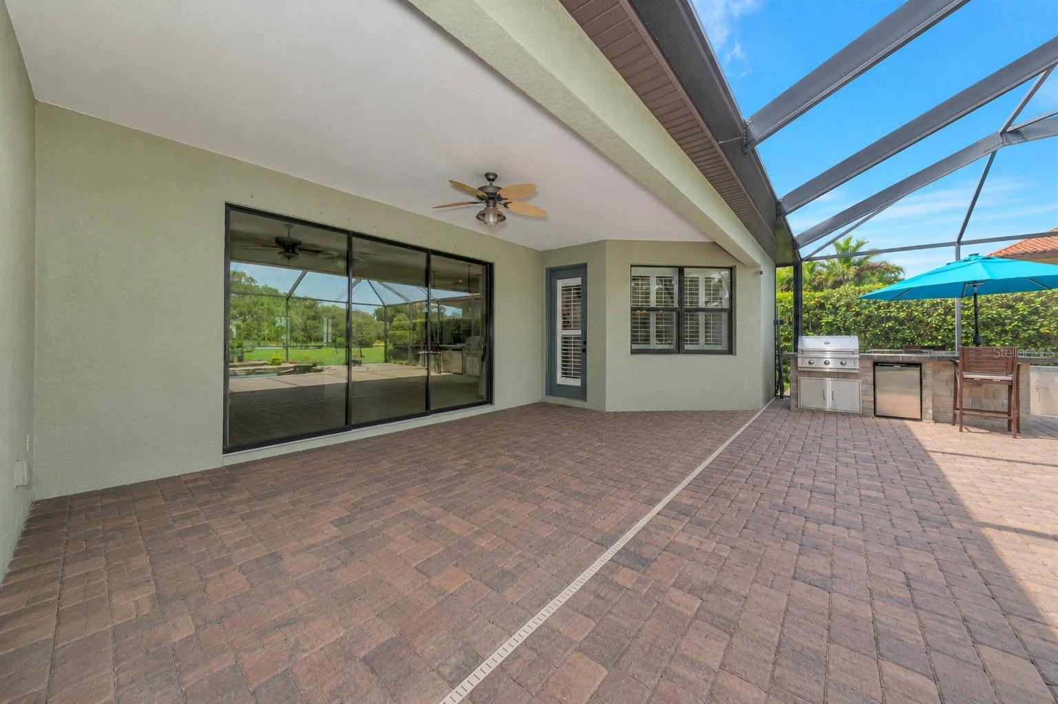 2938 Desert Plain Cv Property Photo 12