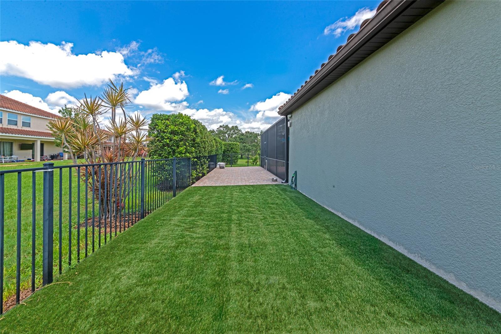 2938 Desert Plain Cv Property Photo 20