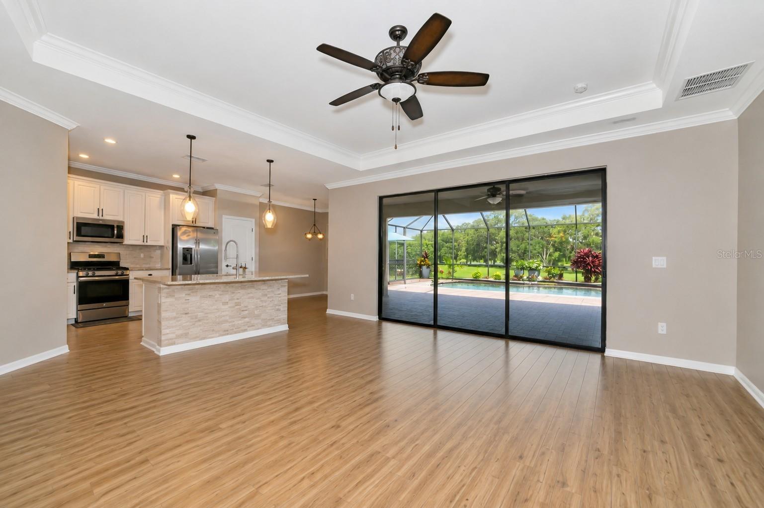 2938 Desert Plain Cv Property Photo 34