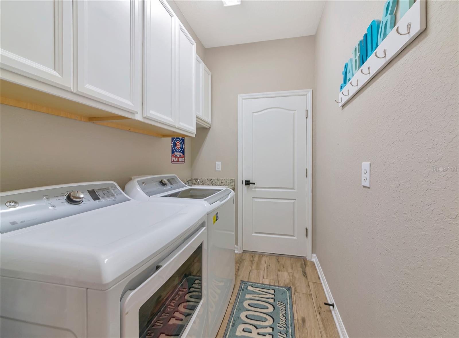 2938 Desert Plain Cv Property Photo 81