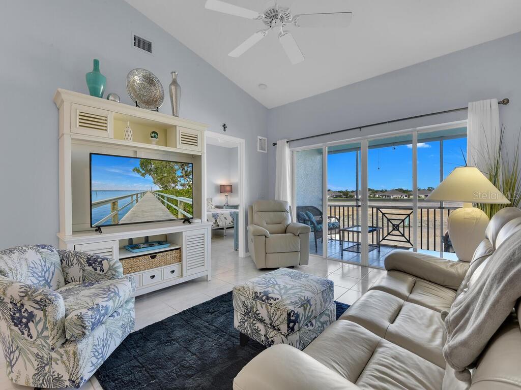5762 Sabal Trace Dr #201 Property Photo 4