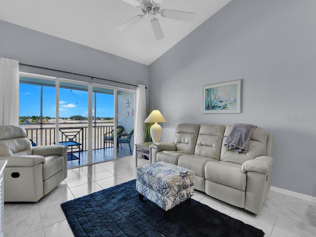 5762 Sabal Trace Dr #201 Property Photo 5